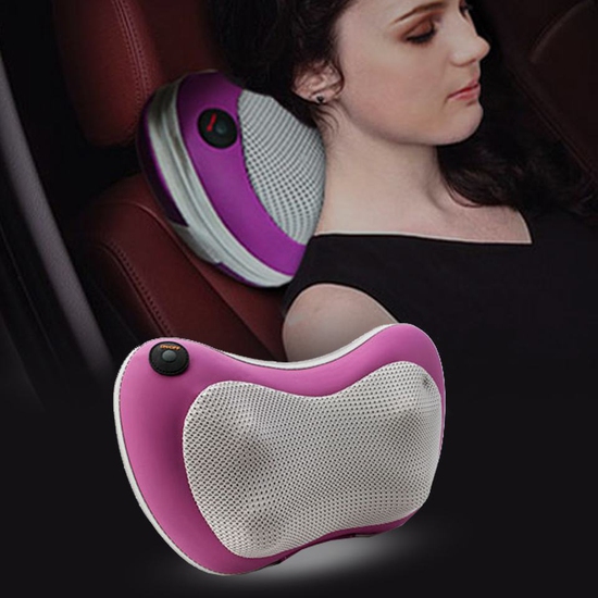 Sử dụng gối massage hồng ngoại trên xe hơi còn giúp bạn tiết kiệm được thời gian